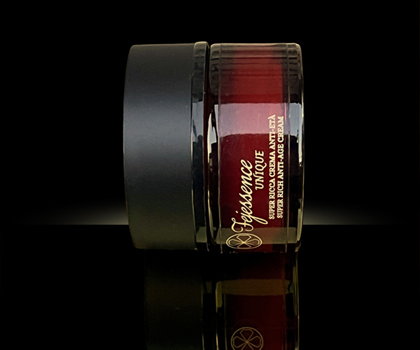 Unique Crema Viso con packaging